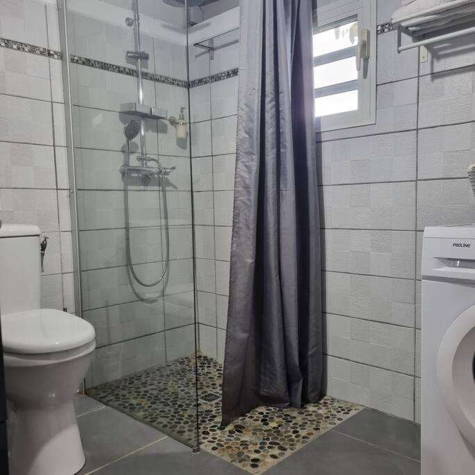 Charmant Studio D'Invite - Baie-Mahault Luaran gambar